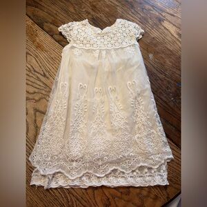 Beautiful 2T White Lace Dress